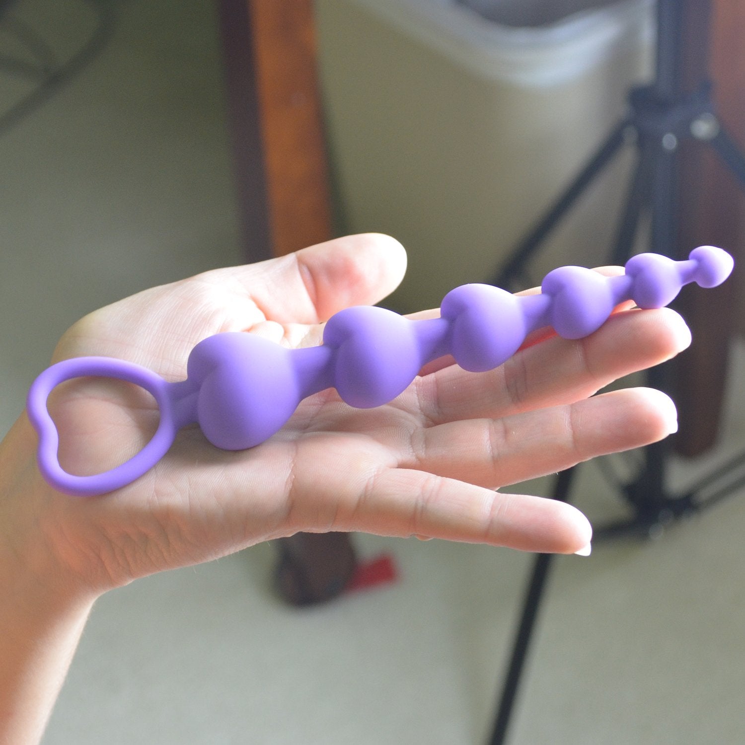 LoveI Heart Shaped Silicone Anal Beads for Beginners – Purple with Safe Pull Ring and Disposable Carry Bag